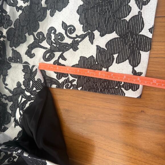 Albert Nipon Size 16 Sheath Dress Jacket Suit Set Black Floral on Silvery White - Picture 16 of 16